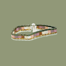 Load image into Gallery viewer, Abalone (6")
