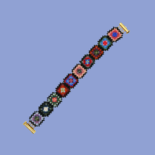 Load image into Gallery viewer, Granny Square Bracelet (6")
